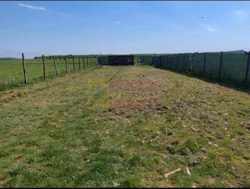 Teren cu constructie de vanzare in Urleta